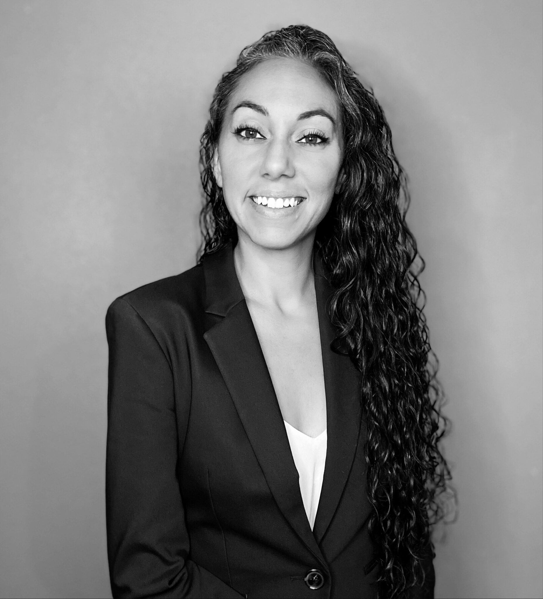 Picture of Attorney Sarah Naccache in Black and White